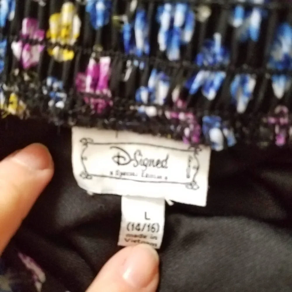 D-Signed Women's Black Floral Layered Skirt Size Large Flowy Boho Style